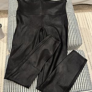 Spanx faux leather leggings black size large